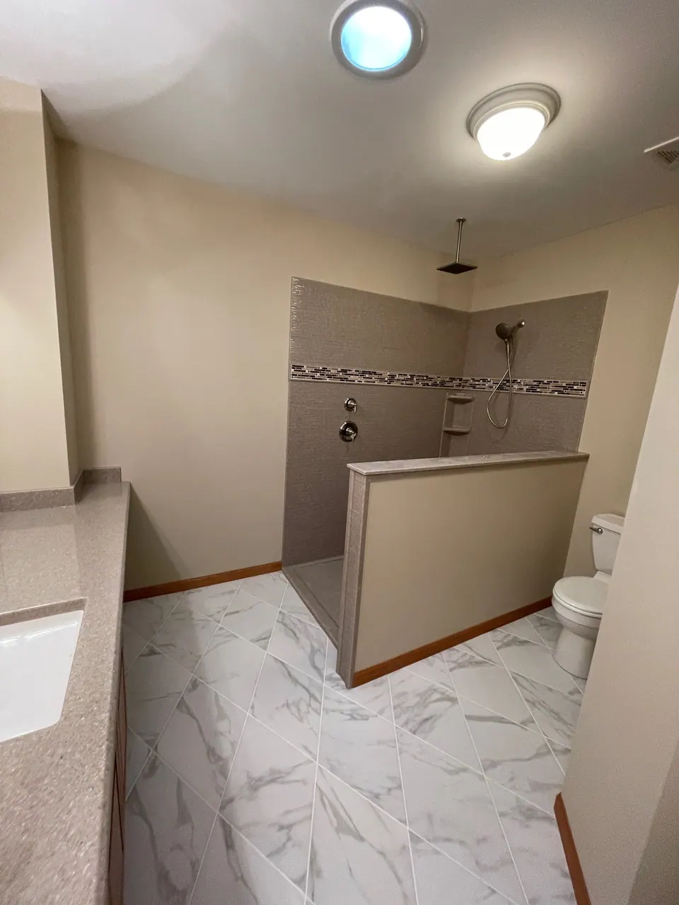 Finished full bathroom remodel, an Excel install in Chicagoland's south suburbs