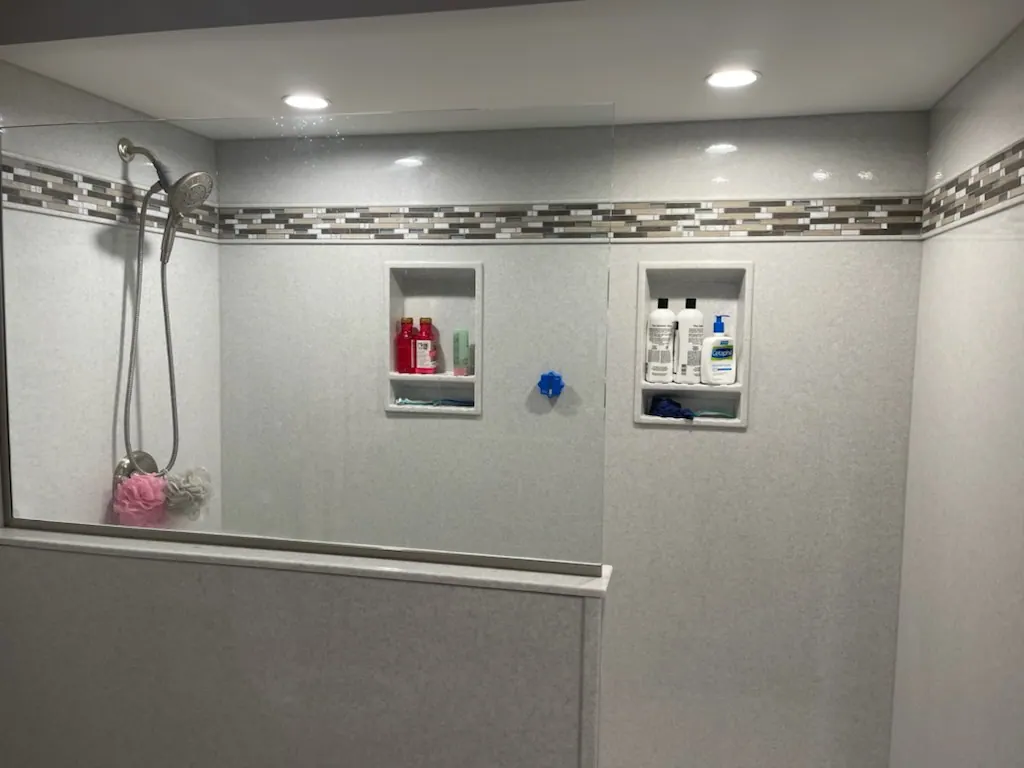 Finished walk-in shower, an Excel install in Chicagoland's south suburbs