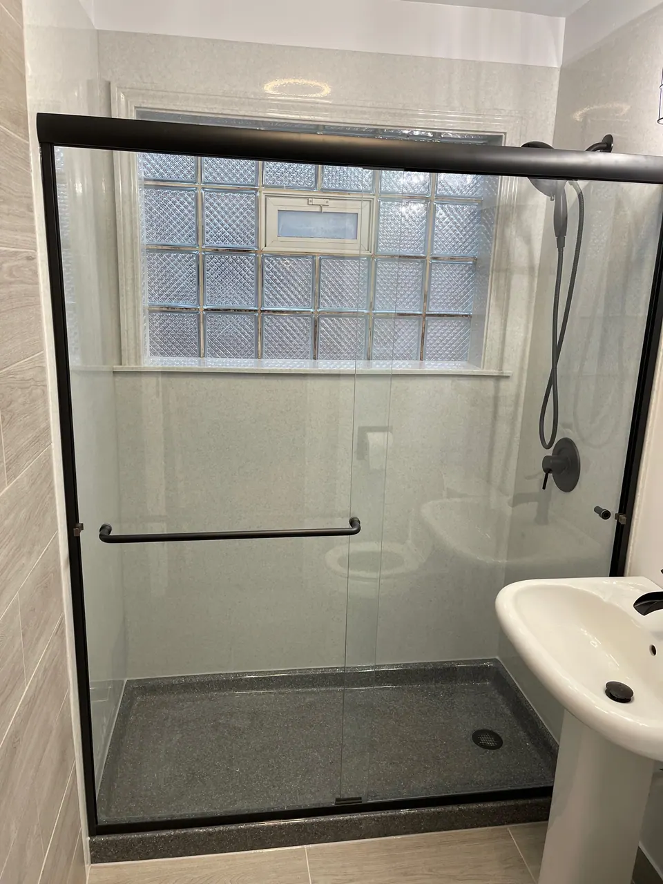 Finished walk-in shower, an Excel install in Chicagoland's south suburbs