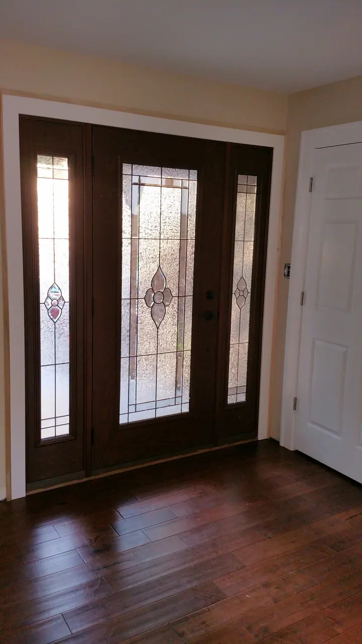 Entry door replacement on a south-suburb home