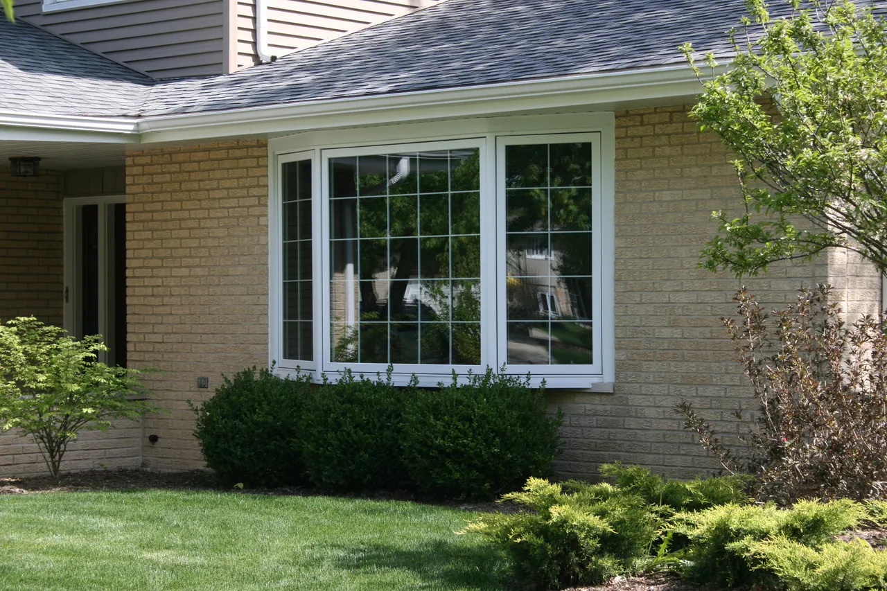 Casement window replacement on a south-suburb home